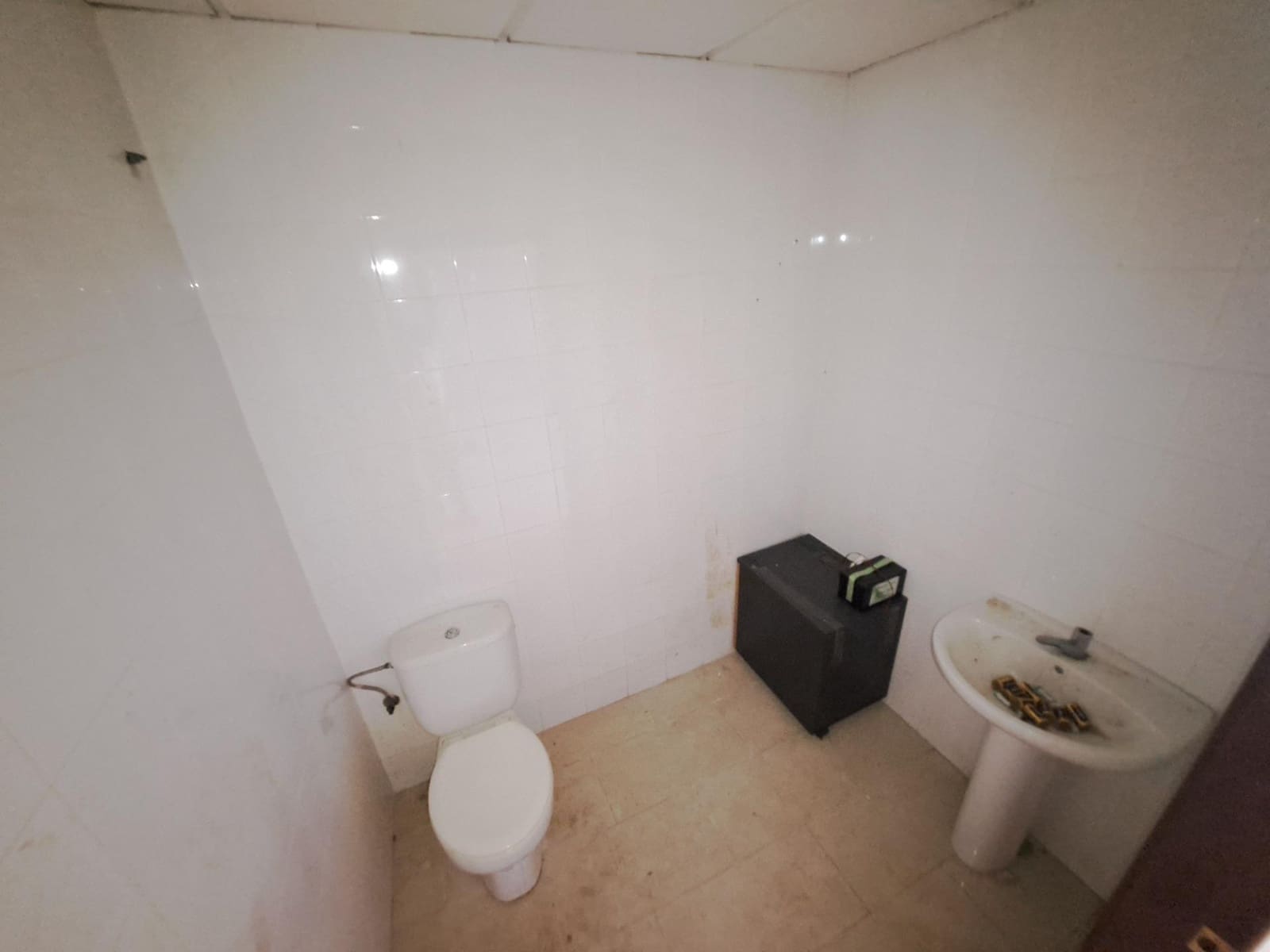 Kaupallinen myytävänä paikassa Alzira - 86 000 € (Ref: 9240341)