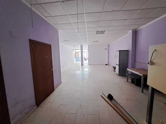 Kaupallinen myytävänä paikassa Alzira - 86 000 € (Ref: 9240341)