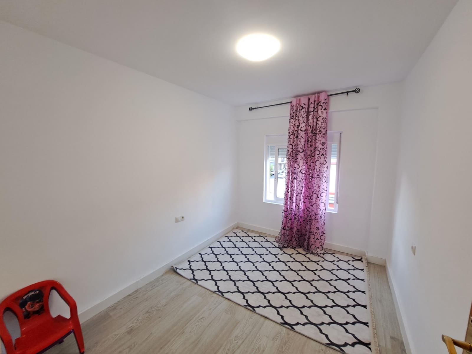 4 soverom Leilighet til salgs i Alzira - € 130 000 (Ref: 9255234)