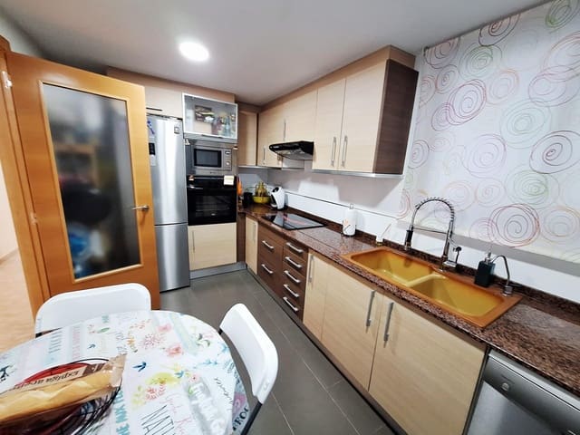 2 soveværelse Lejlighed til salg i Carcaixent med garage - € 142.000 (Ref: 9257250)