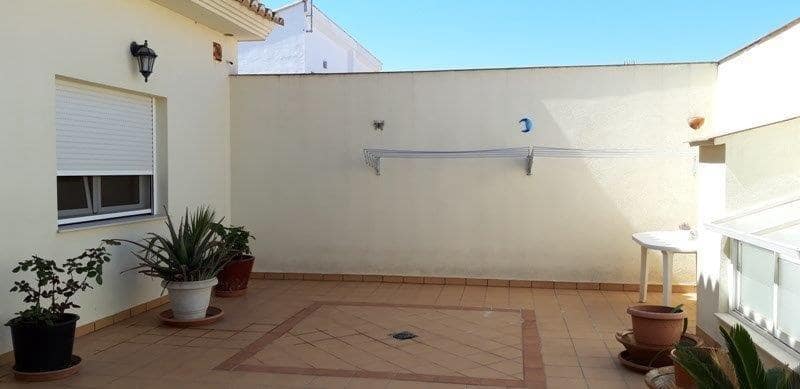 5 soveværelse Rækkehus til salg i San Juan de Enova med swimmingpool garage - € 395.000 (Ref: 9264464)