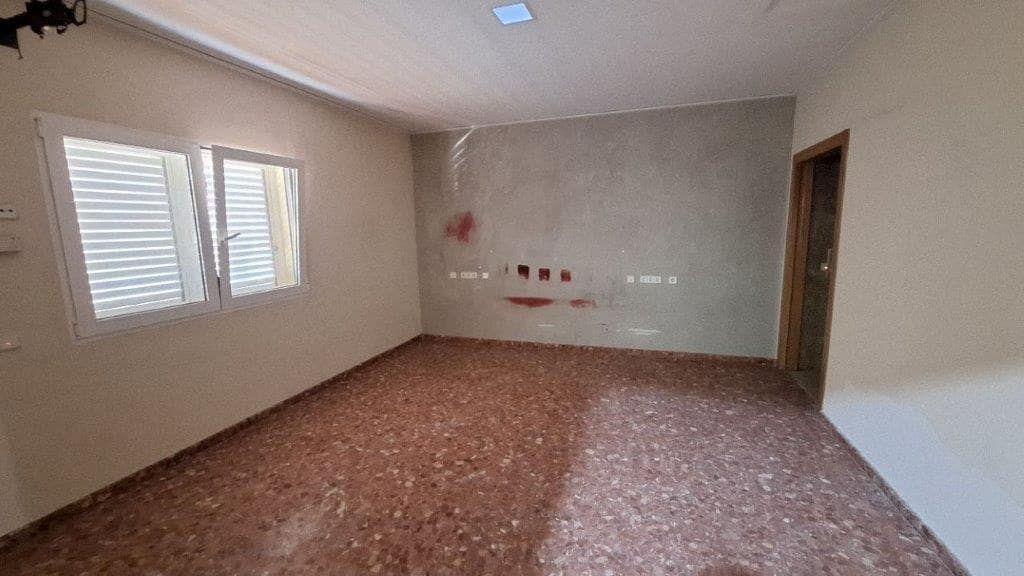 5 soveværelse Rækkehus til salg i San Juan de Enova med swimmingpool garage - € 395.000 (Ref: 9264464)