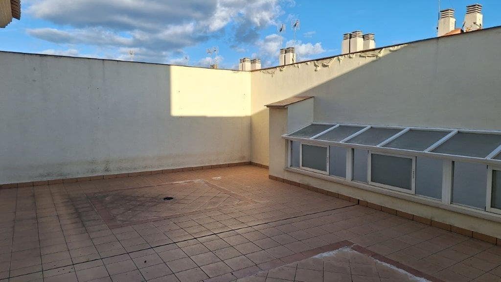 5 soveværelse Rækkehus til salg i San Juan de Enova med swimmingpool garage - € 395.000 (Ref: 9264464)