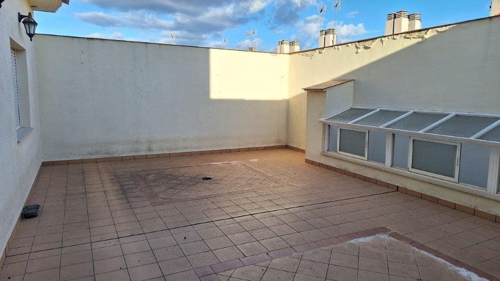 5 soveværelse Rækkehus til salg i San Juan de Enova med swimmingpool garage - € 395.000 (Ref: 9264464)