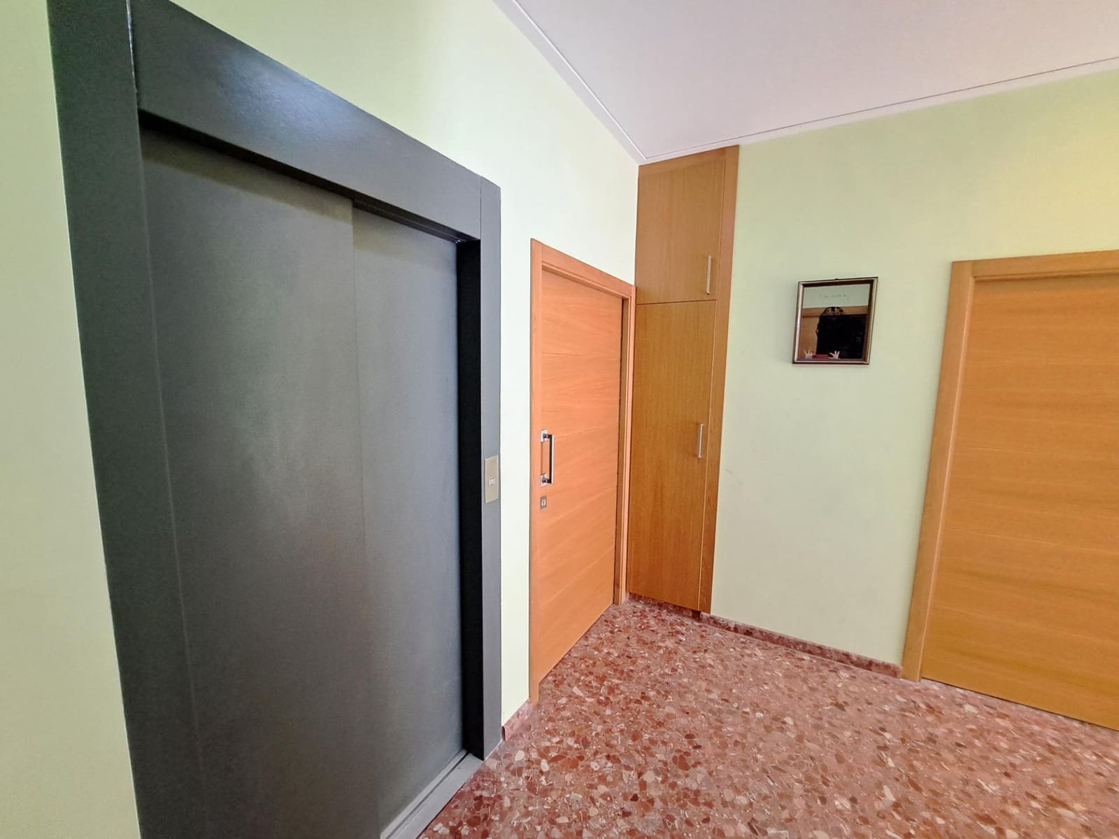 5 quarto Moradia em Banda para venda em San Juan de Enova com piscina garagem - 395 000 € (Ref: 9264464)