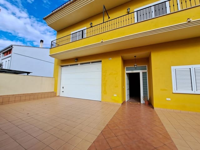 Adosado de 5 habitaciones en San Juan de Enova en venta con piscina garaje - 395.000 € (Ref: 9264464)