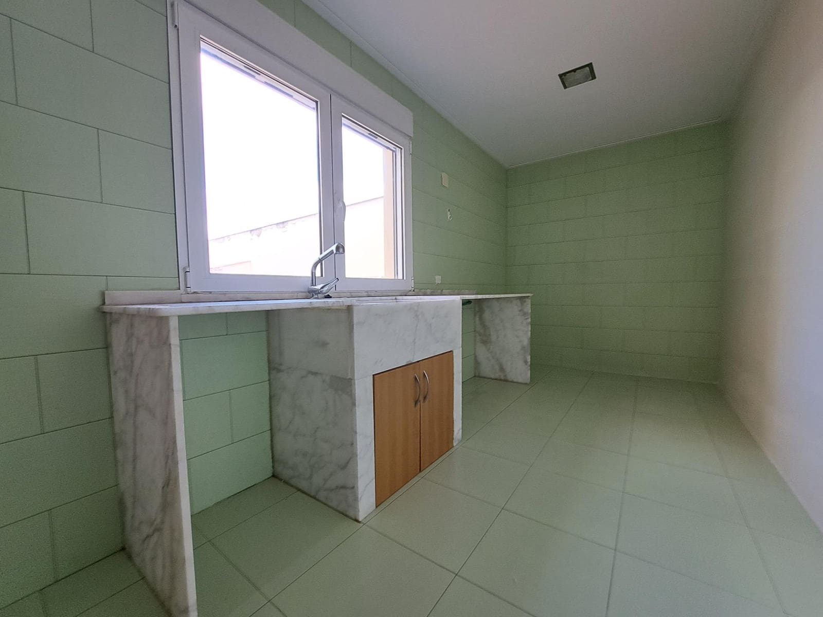 5 quarto Moradia em Banda para venda em San Juan de Enova com piscina garagem - 395 000 € (Ref: 9264464)