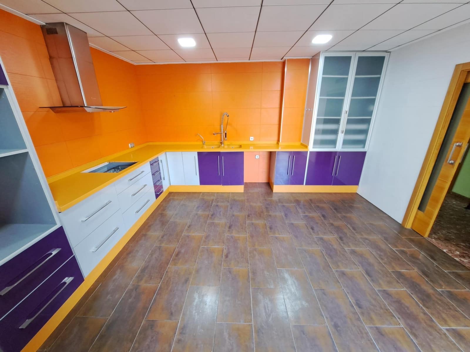 5 quarto Moradia em Banda para venda em San Juan de Enova com piscina garagem - 395 000 € (Ref: 9264464)