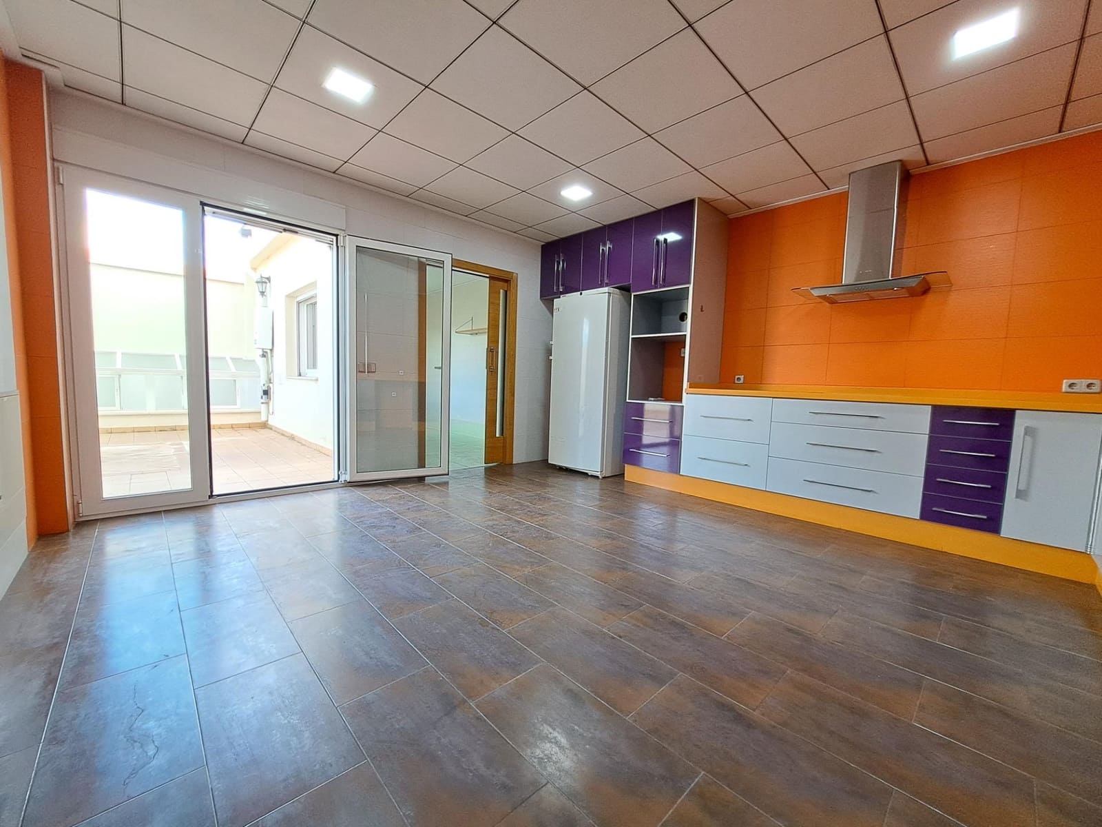 5 quarto Moradia em Banda para venda em San Juan de Enova com piscina garagem - 395 000 € (Ref: 9264464)