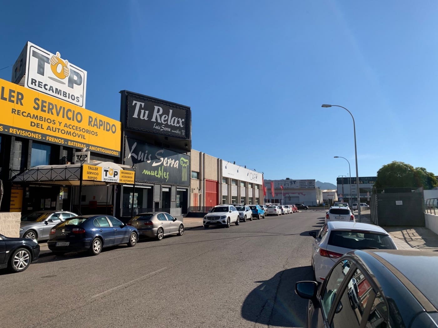 Business for rent in Alzira - € 1,600 (Ref: 9269678)