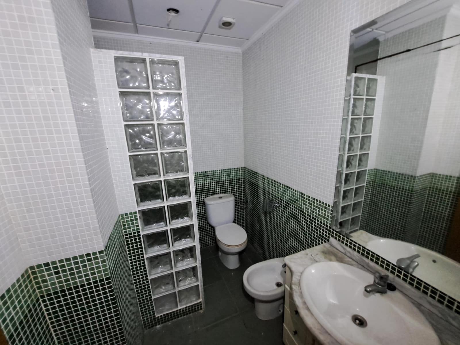 Commerciale in vendita in Alzira - 349.999 € (Rif: 9285177)