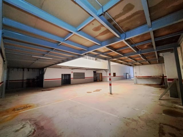 Commercial for sale in Alzira - € 349,999 (Ref: 9285177)
