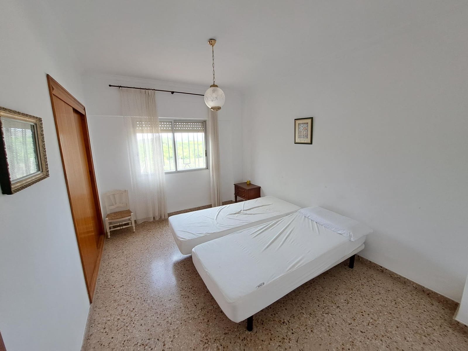 5 soverom Villa til salgs i Alzira med svømmebasseng garasje - € 295 000 (Ref: 9294345)