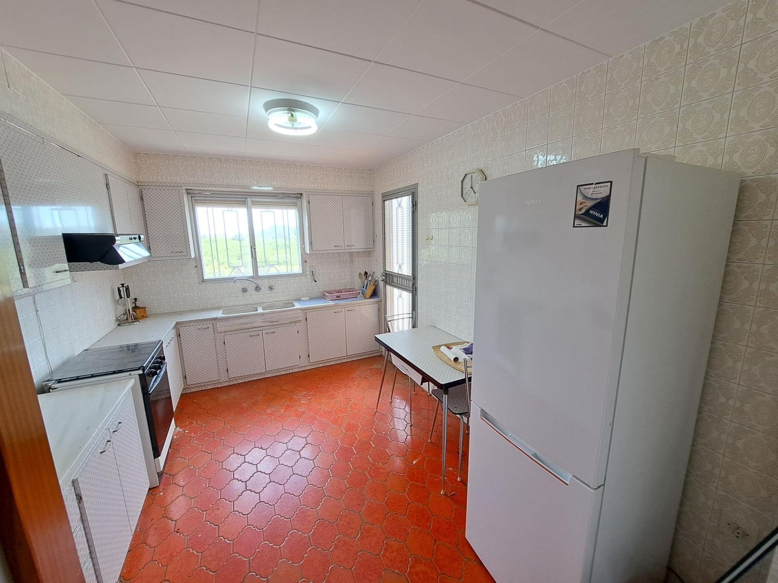 5 soverom Villa til salgs i Alzira med svømmebasseng garasje - € 295 000 (Ref: 9294345)