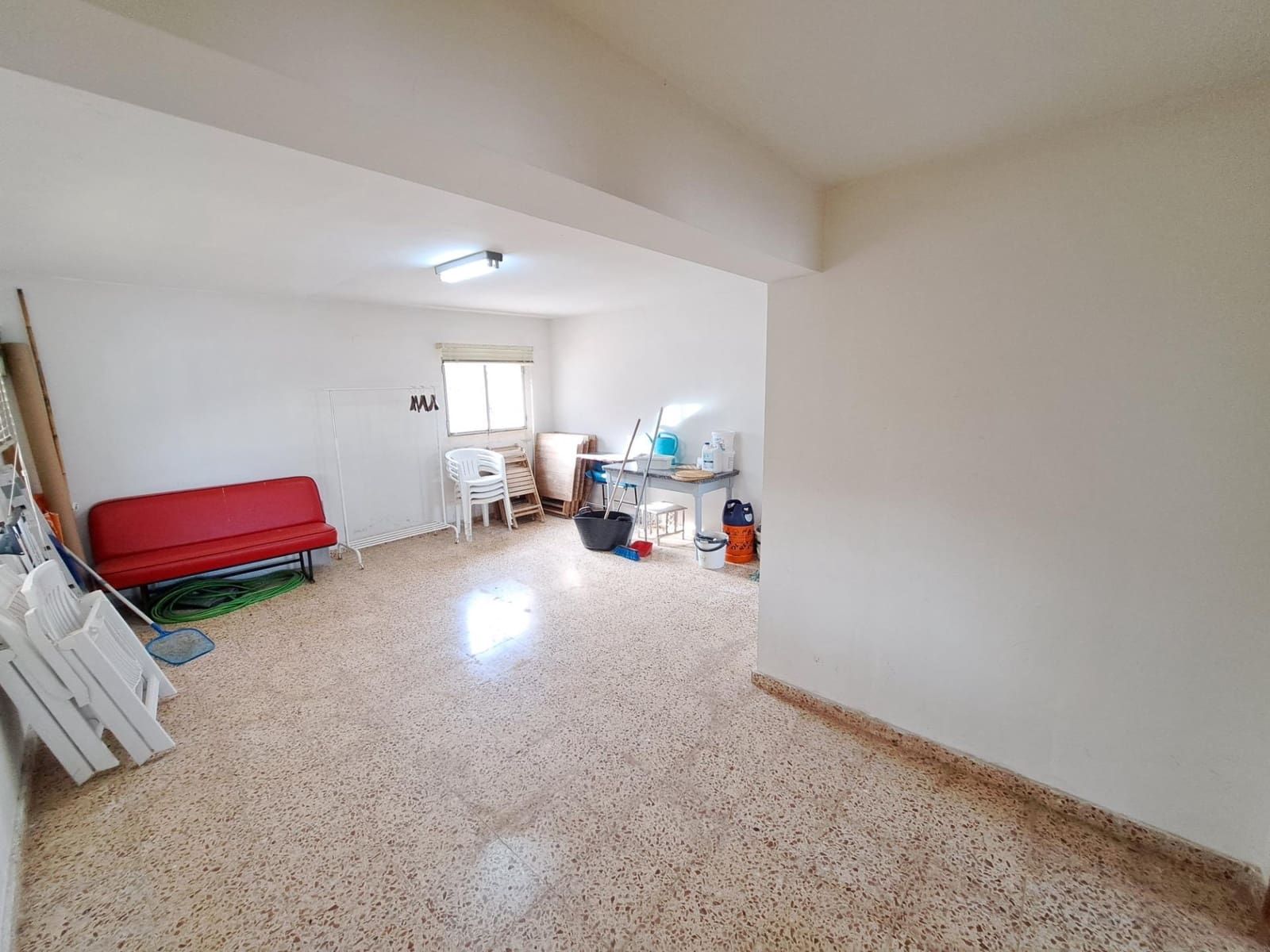 5 soverom Villa til salgs i Alzira med svømmebasseng garasje - € 295 000 (Ref: 9294345)