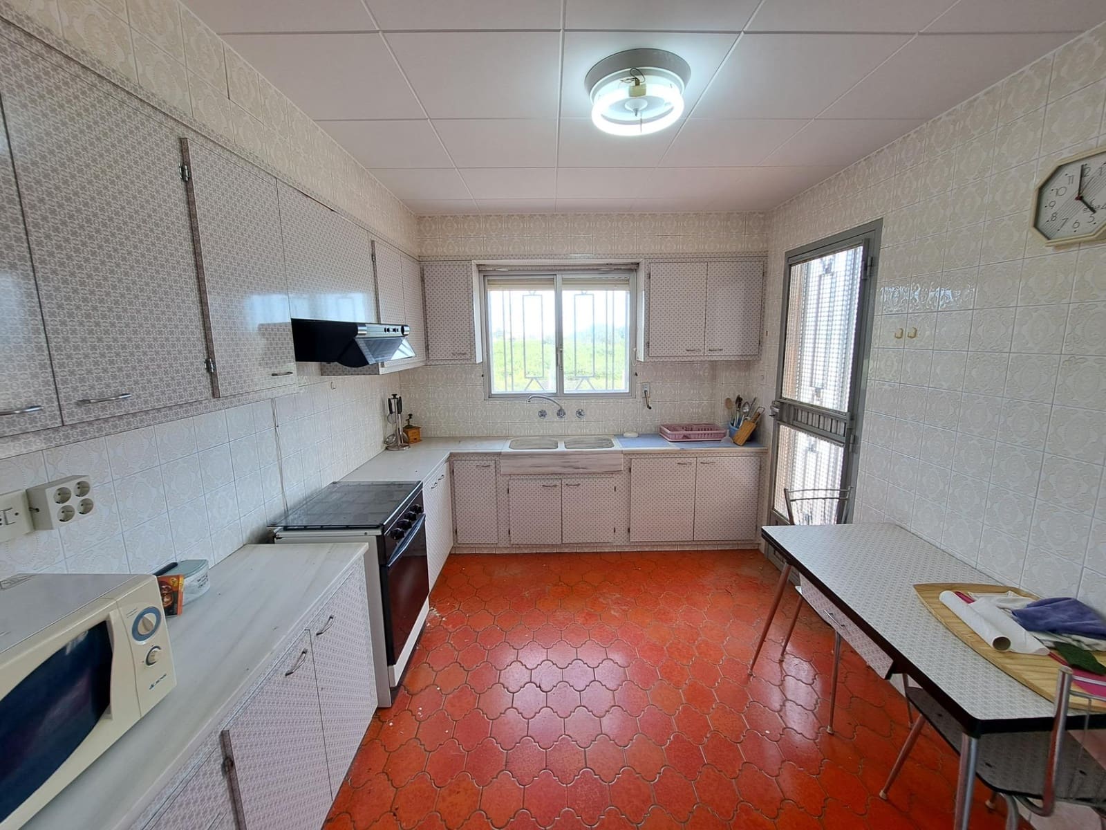 5 soverom Villa til salgs i Alzira med svømmebasseng garasje - € 295 000 (Ref: 9294345)