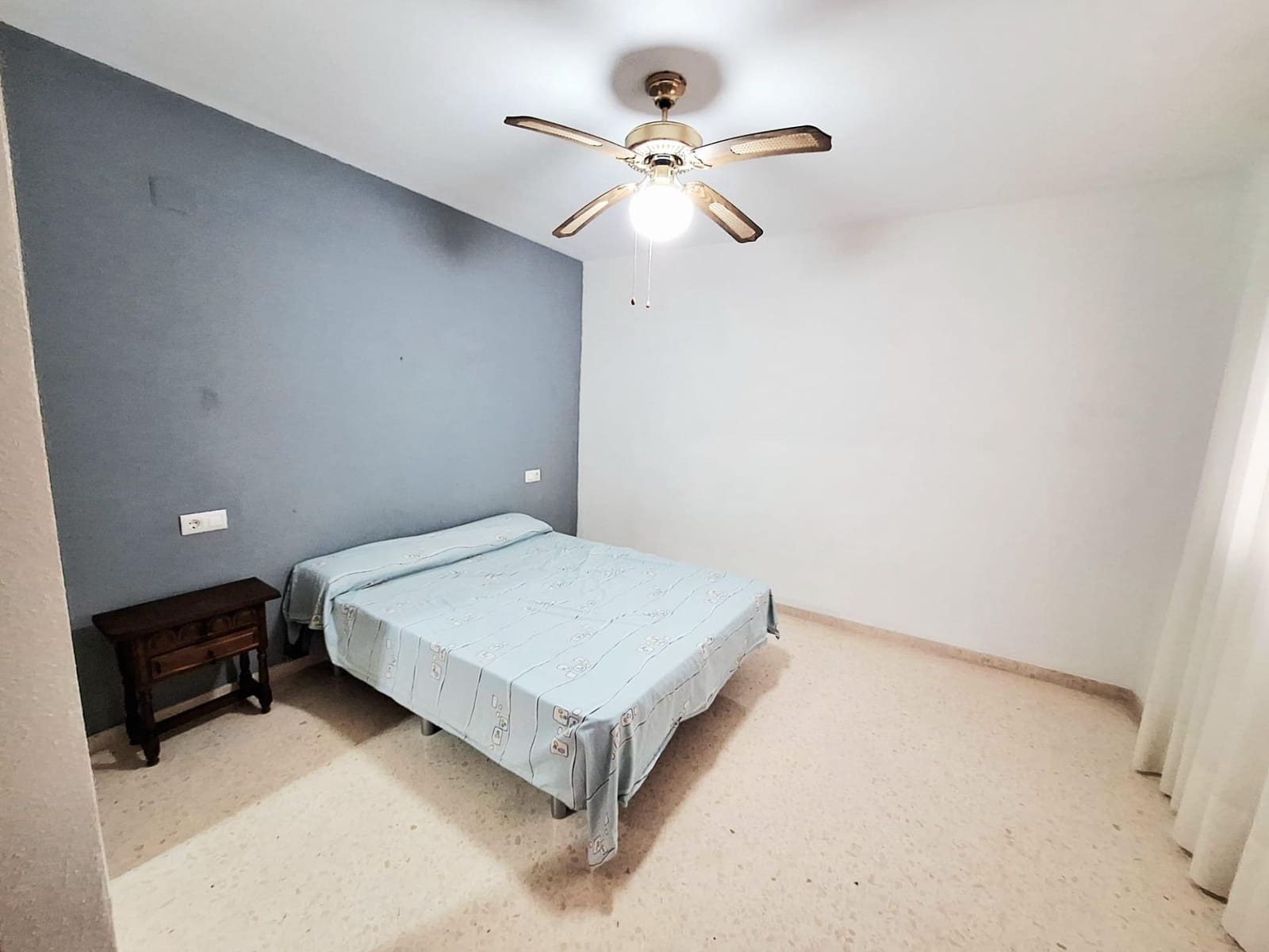 3 soveværelse Rækkehus til leje i Carcaixent - € 950 (Ref: 9297167)