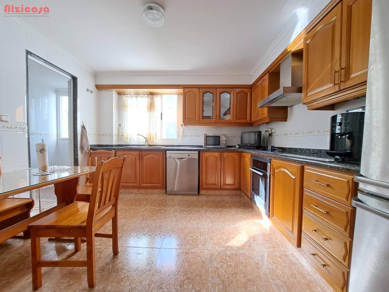 Ático de 3 habitaciones en Alzira en venta - 215.000 € (Ref: 9297169)