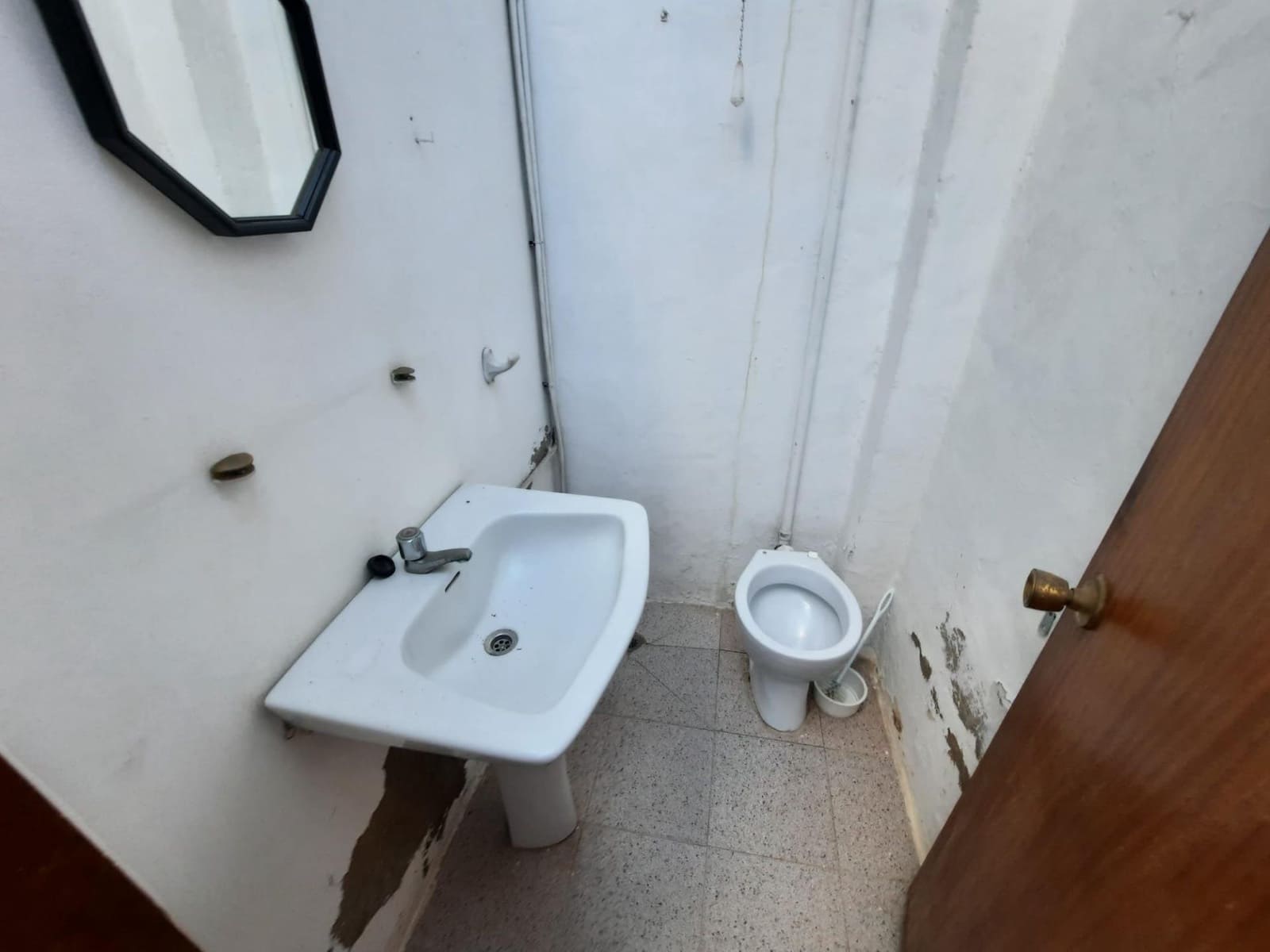 3 bedroom Townhouse for sale in Barraca d'Aigues Vives - € 100,000 (Ref: 9297171)