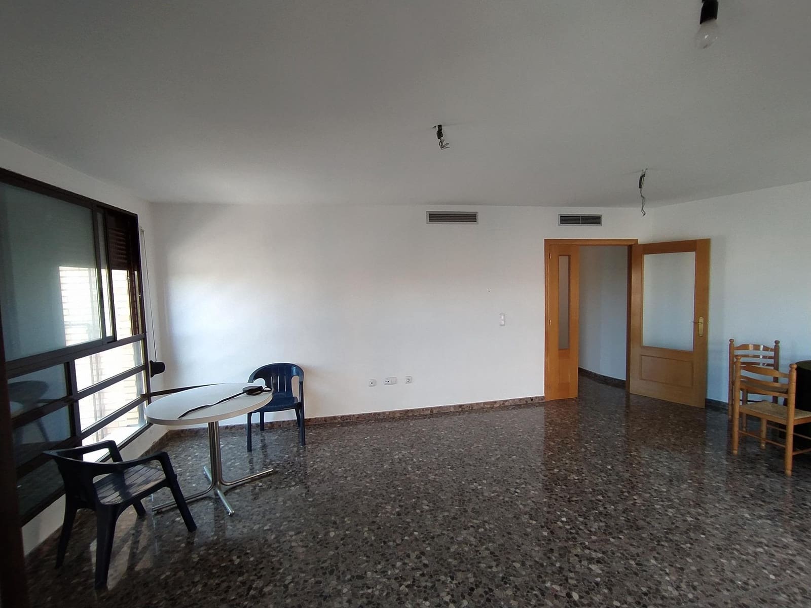 3 sypialnia Mieszkanie na sprzedaż w Alzira z garażem - 190 000 € (Ref: 9321868)