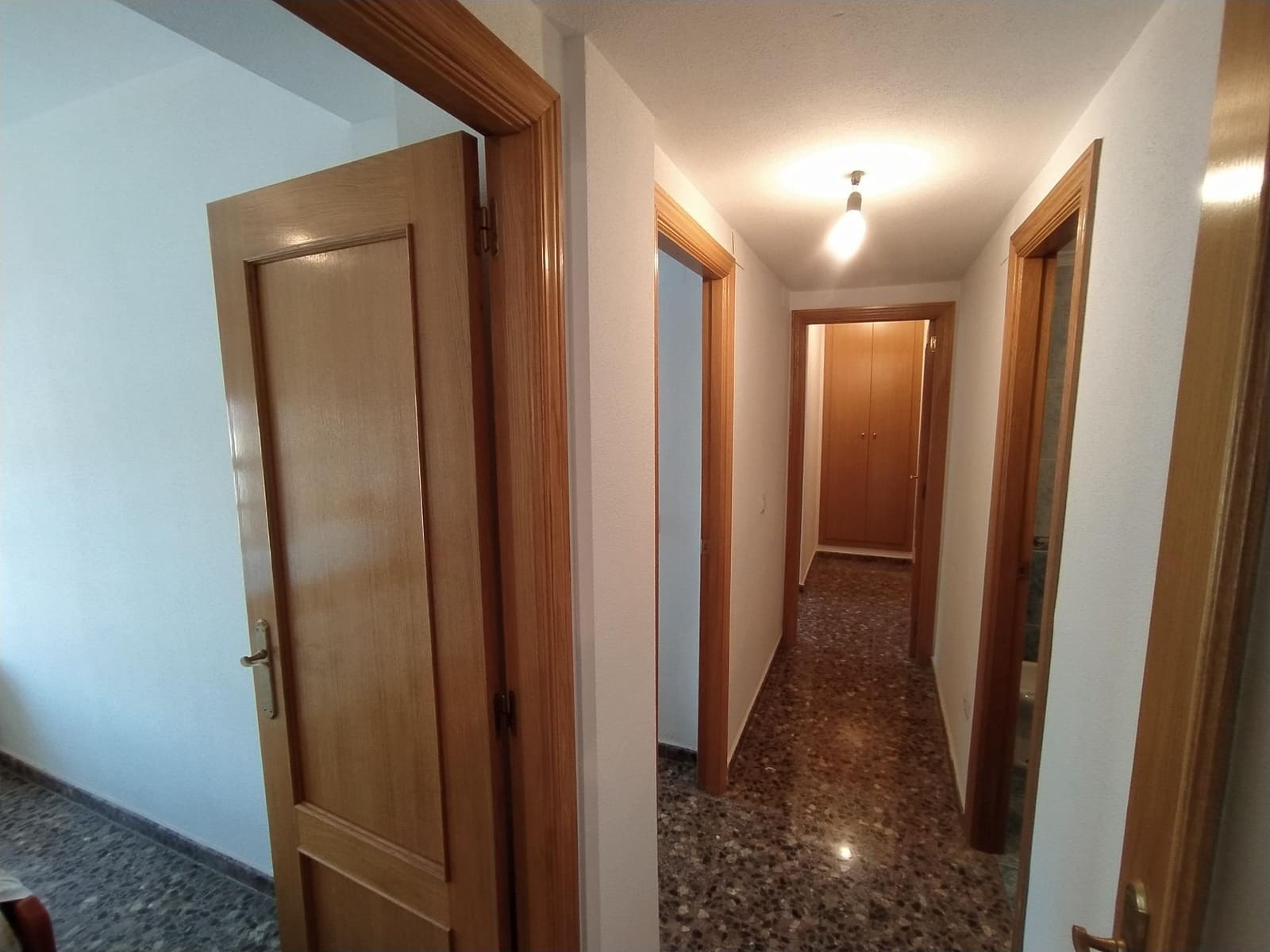 3 sypialnia Mieszkanie na sprzedaż w Alzira z garażem - 190 000 € (Ref: 9321868)