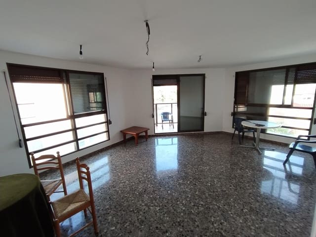 3 soveværelse Lejlighed til salg i Alzira med garage - € 190.000 (Ref: 9321868)