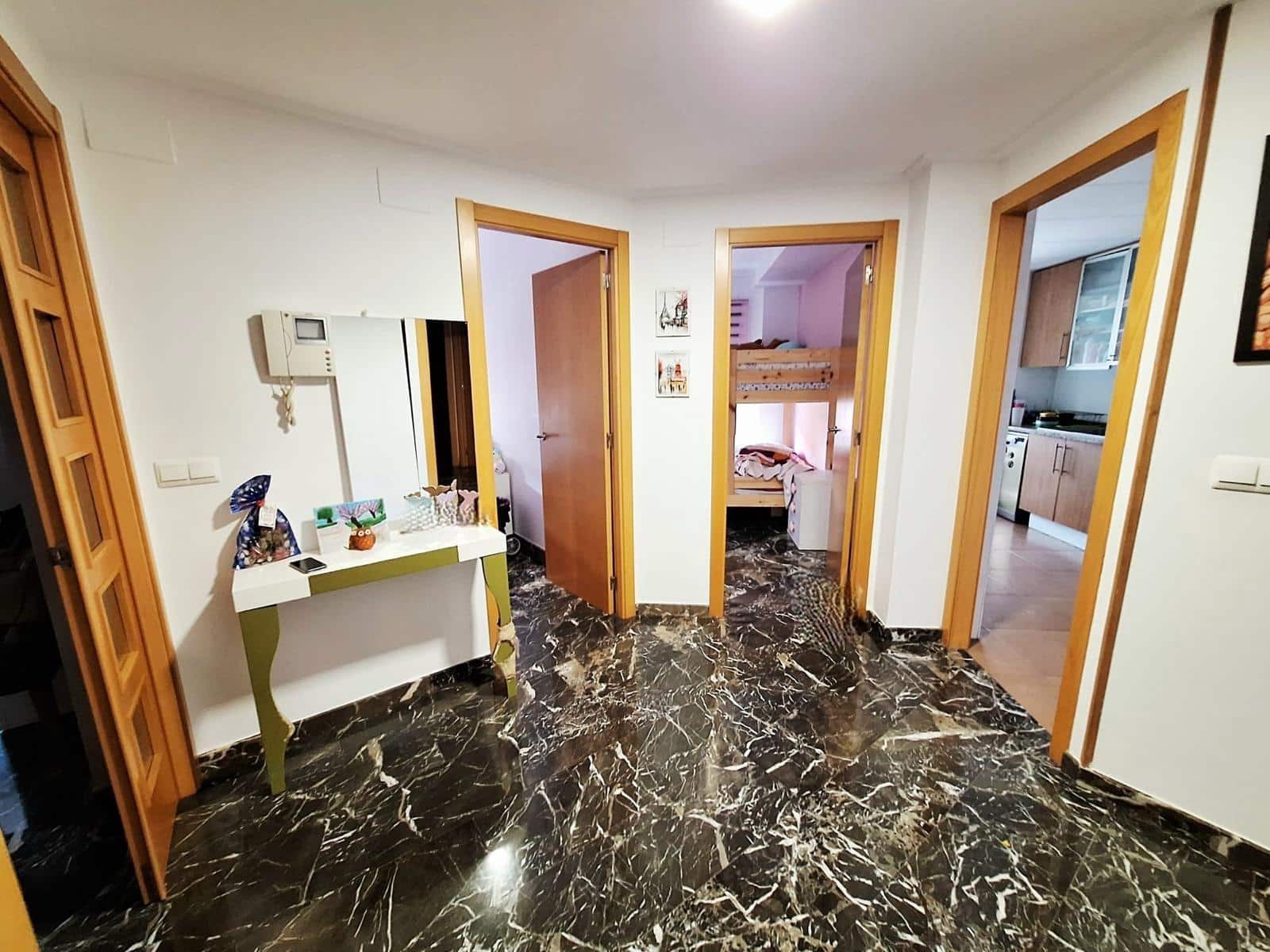 4 soverom Leilighet til salgs i Alzira - € 195 000 (Ref: 9330604)