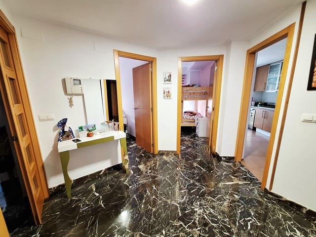 4 soverom Leilighet til salgs i Alzira - € 195 000 (Ref: 9330604)