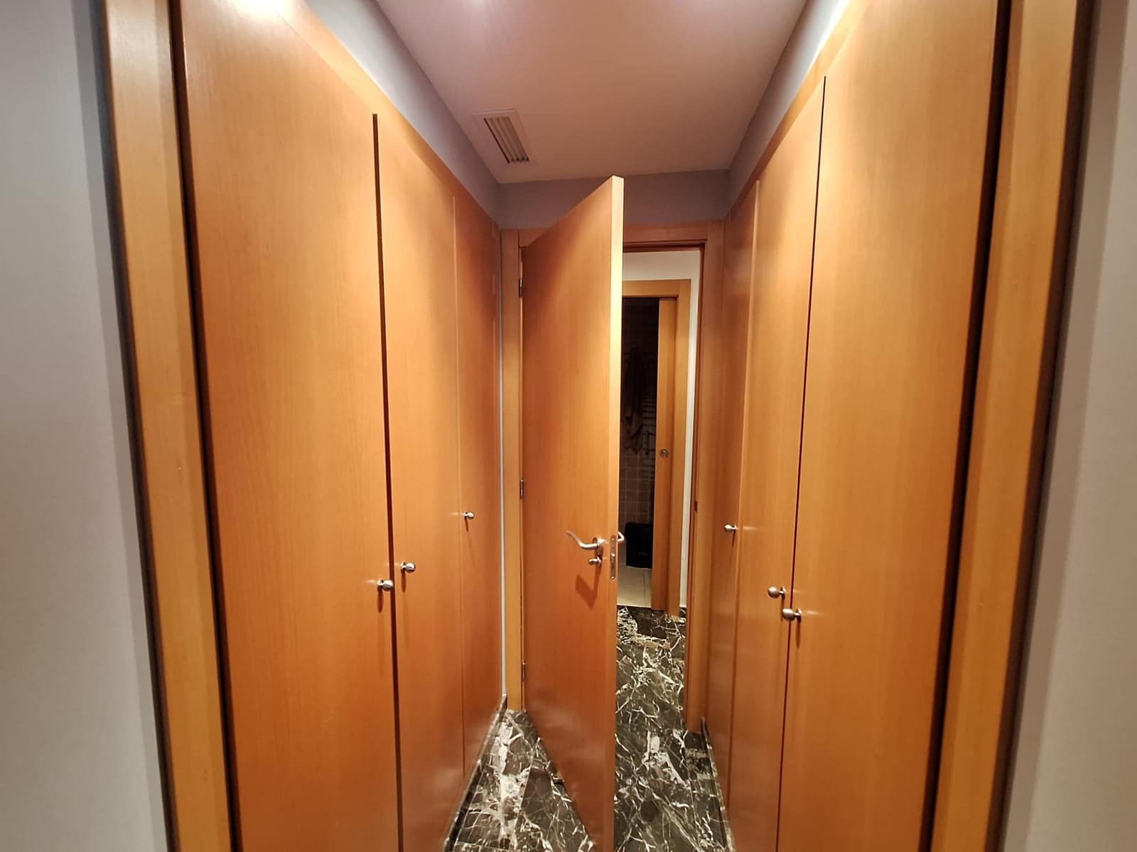 4 soverom Leilighet til salgs i Alzira - € 195 000 (Ref: 9330604)