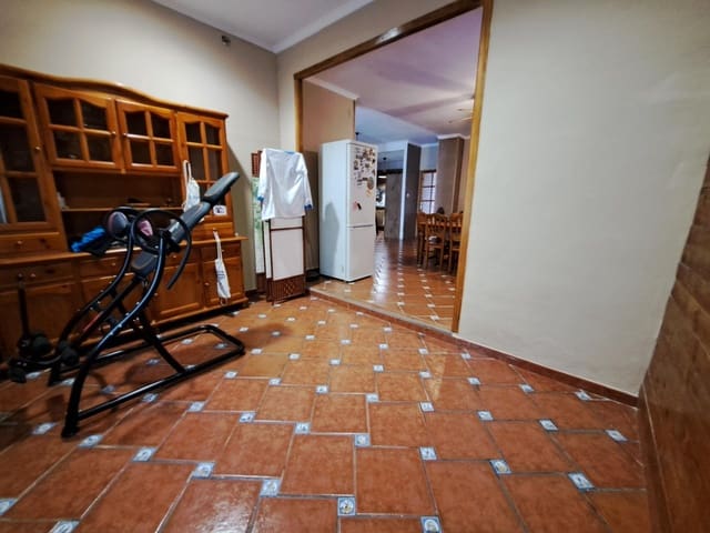 6 sypialnia Dom na sprzedaż w Alzira - 186 000 € (Ref: 9334910)