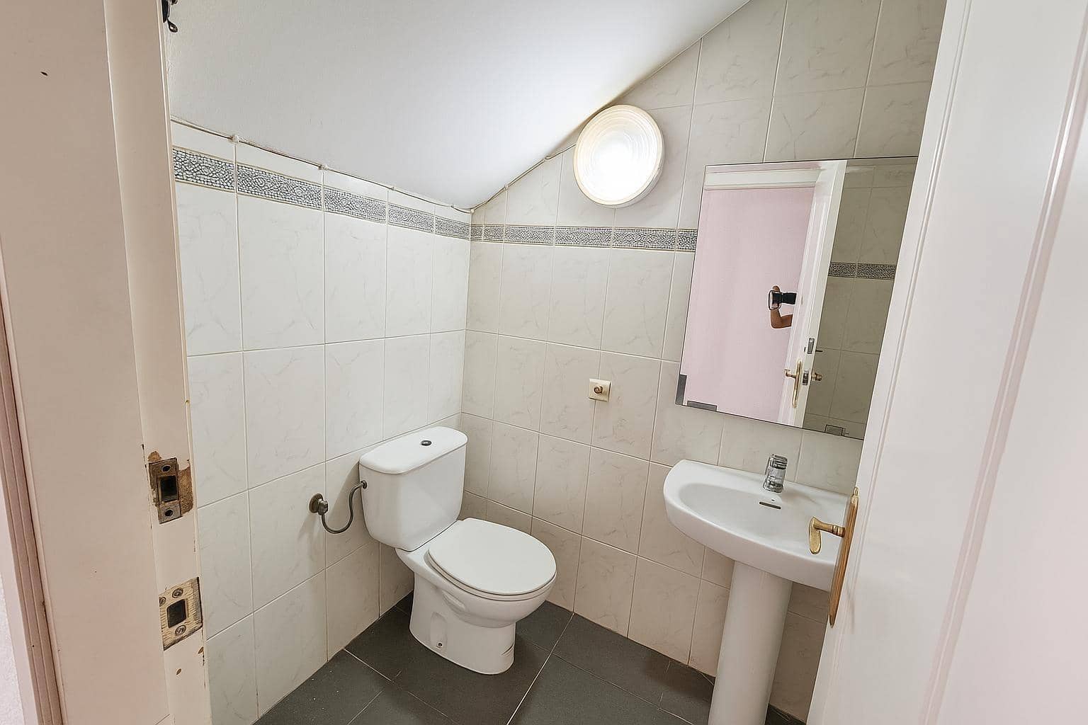 4 bedroom Townhouse for sale in La Pobla Llarga - € 90,000 (Ref: 9334911)