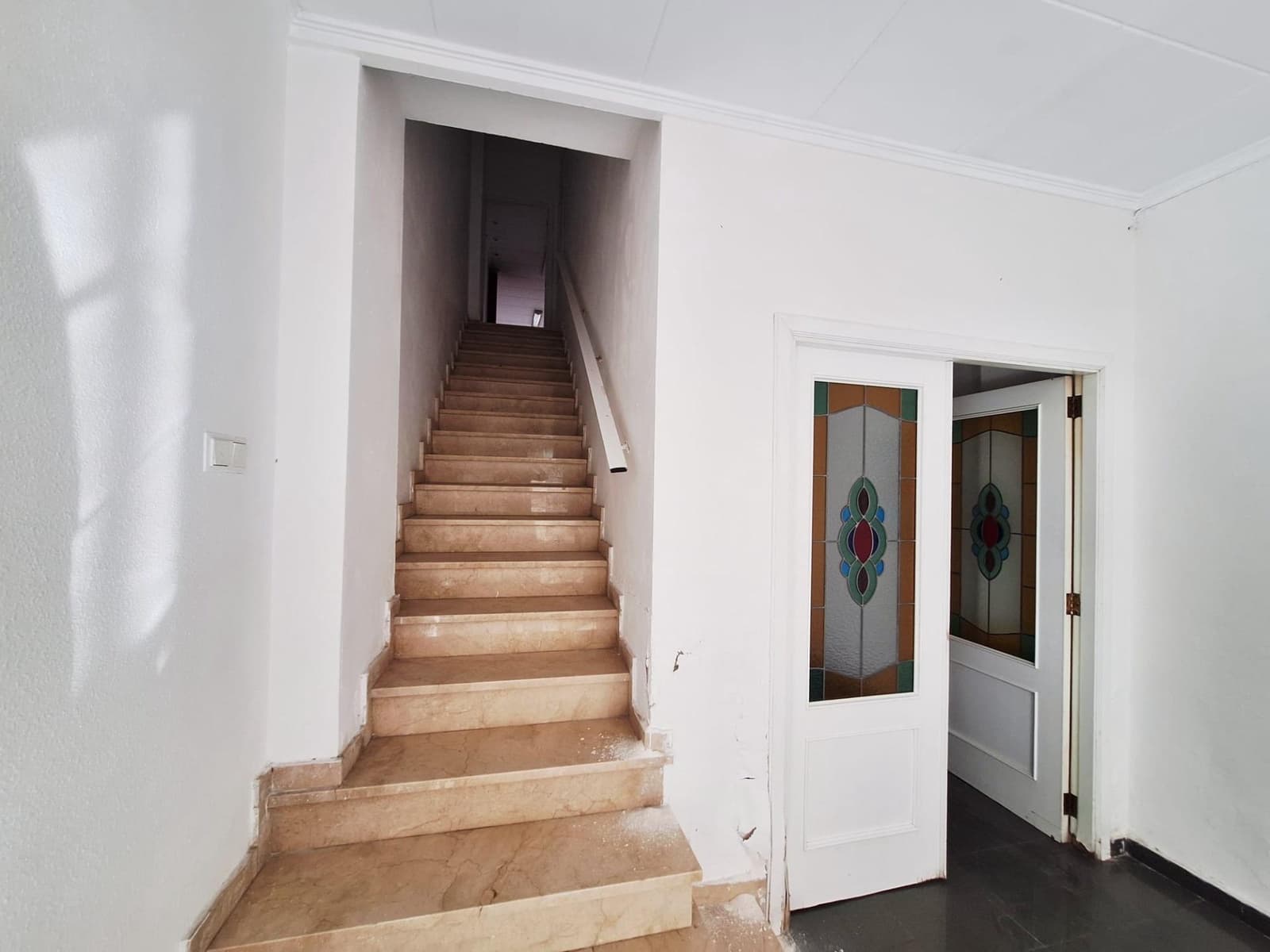 4 bedroom Townhouse for sale in La Pobla Llarga - € 90,000 (Ref: 9334911)