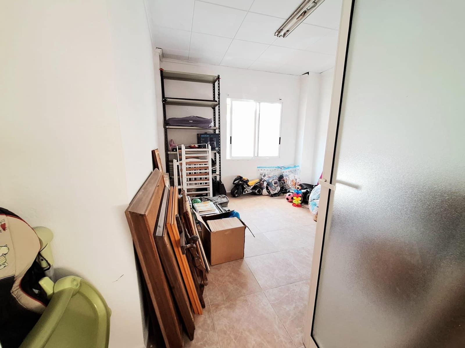 4 bedroom Townhouse for sale in La Pobla Llarga - € 90,000 (Ref: 9334911)