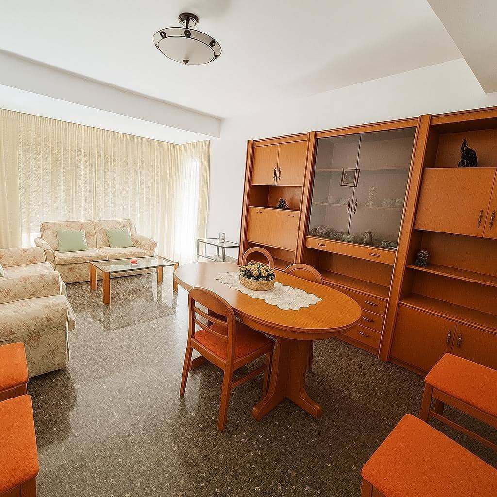 4 soveværelse Lejlighed til salg i Carcaixent - € 120.000 (Ref: 9347329)