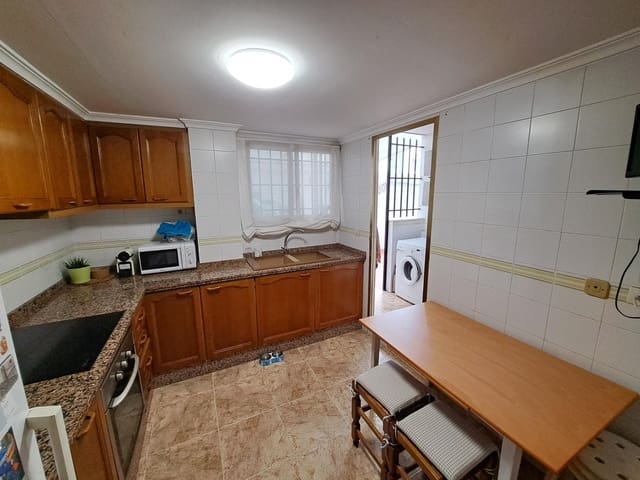 3 soveværelse Lejlighed til salg i Alzira - € 170.000 (Ref: 9349509)
