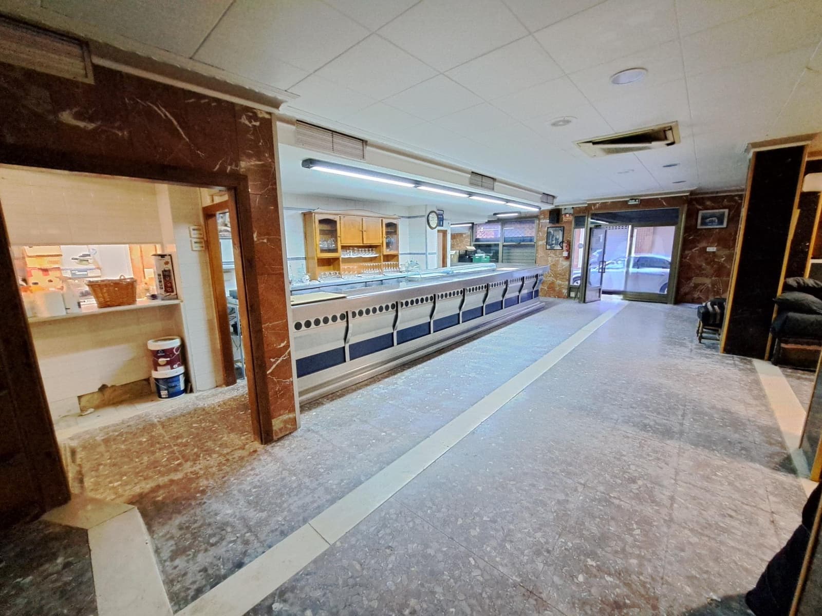 Commercieel te koop in Alzira - € 188.000 (Ref: 9349510)