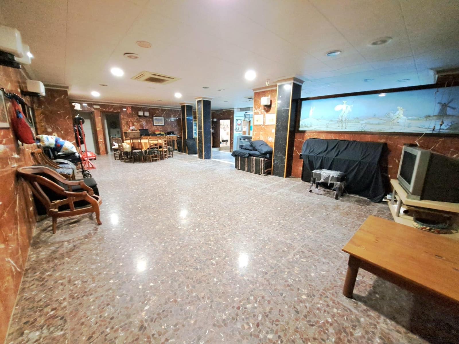 Commercieel te koop in Alzira - € 188.000 (Ref: 9349510)