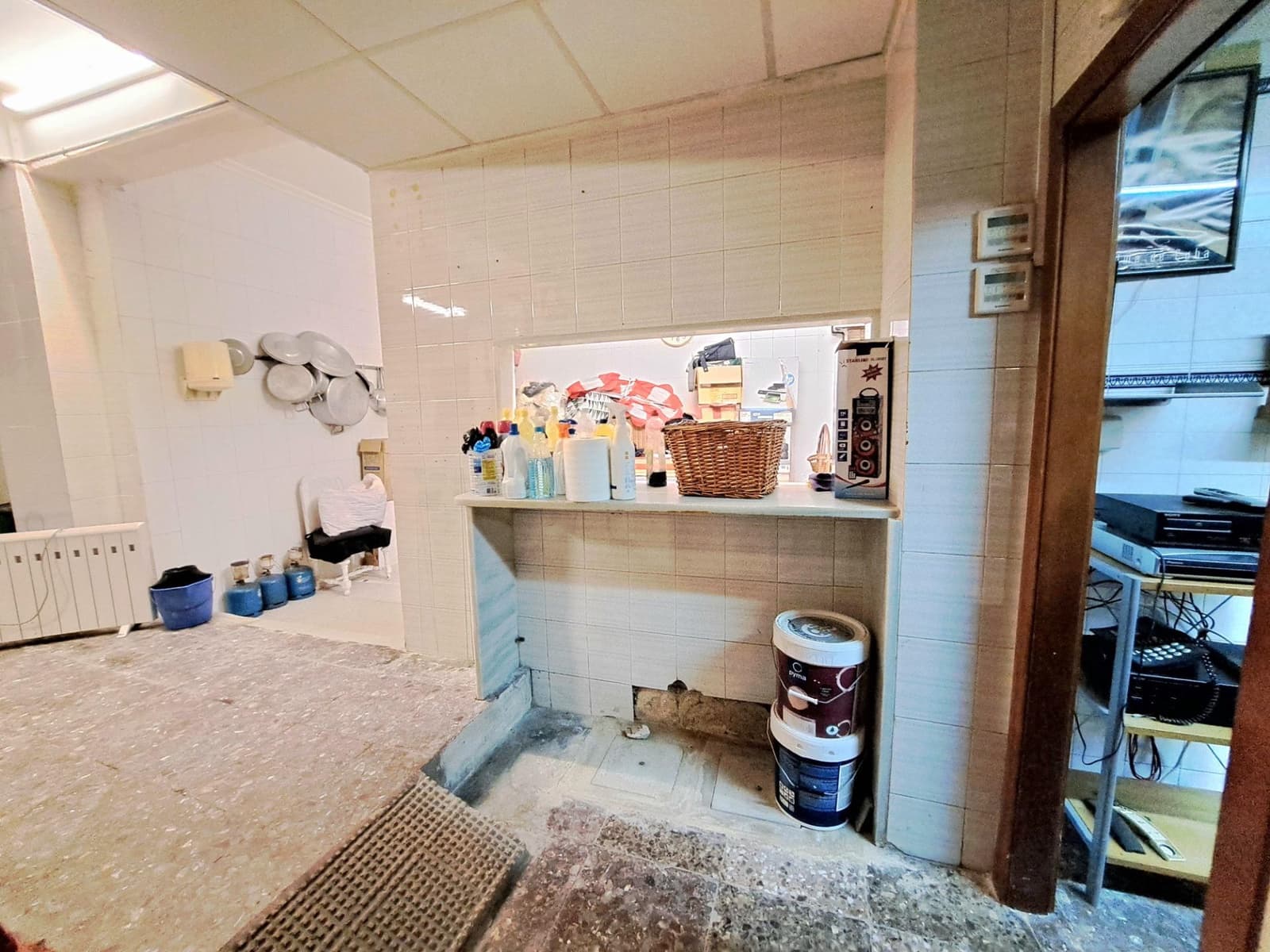 Commercieel te koop in Alzira - € 188.000 (Ref: 9349510)