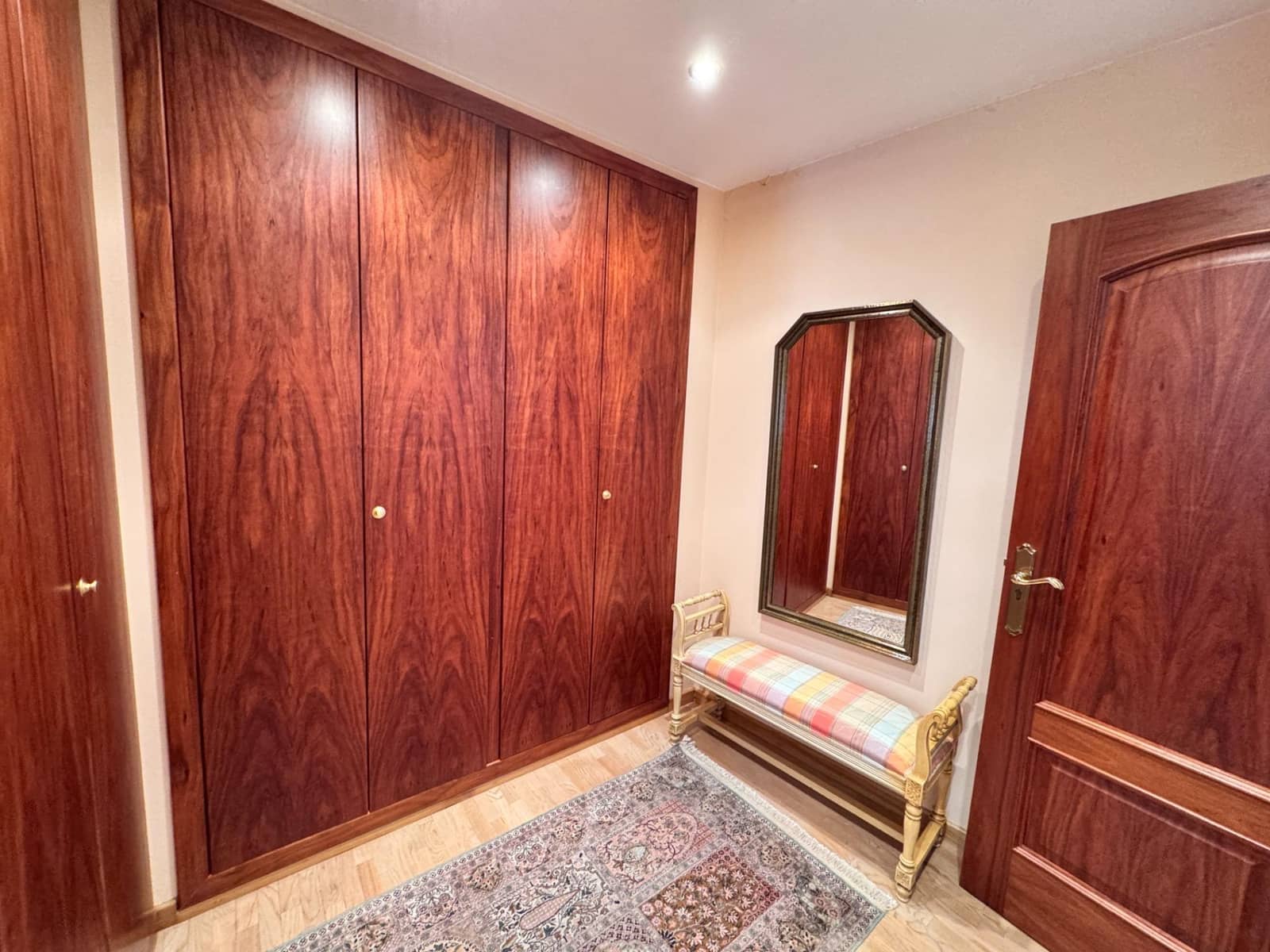 3 sypialnia Penthouse na sprzedaż w Alzira z garażem - 285 000 € (Ref: 9353582)