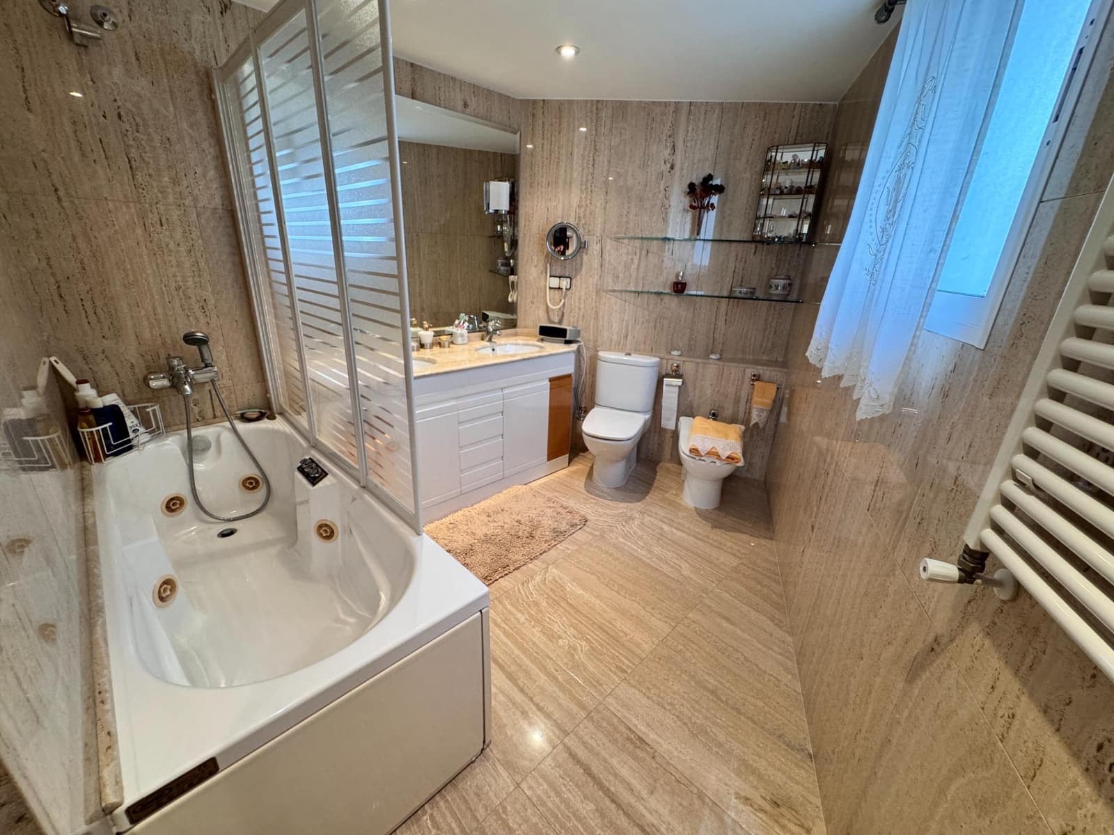 3 sypialnia Penthouse na sprzedaż w Alzira z garażem - 285 000 € (Ref: 9353582)