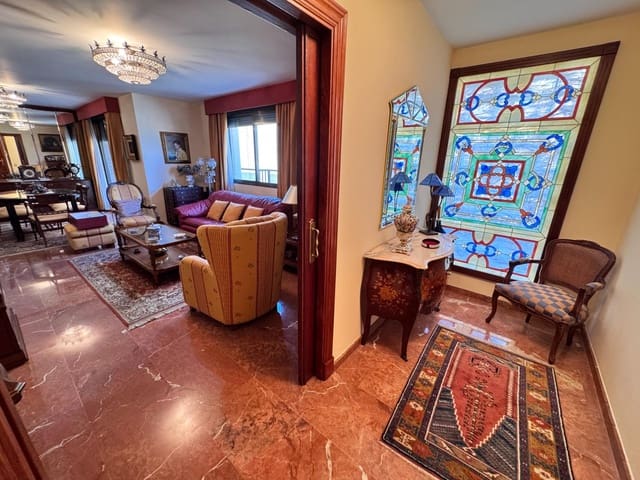 3 soverom Penthouse til salgs i Alzira med garasje - € 285 000 (Ref: 9353582)