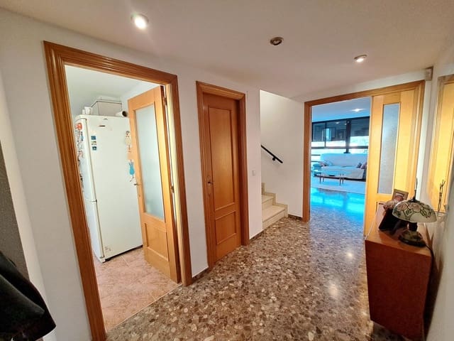 3 slaapkamer Penthouse te koop in Alzira - € 215.000 (Ref: 9367472)