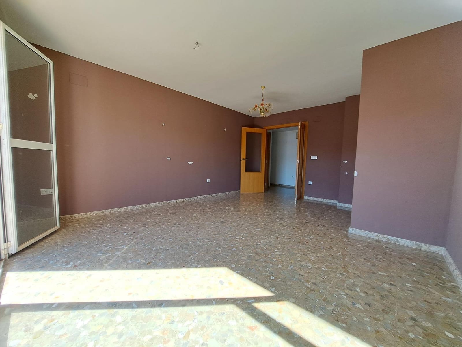 3 makuuhuone Asunto myytävänä paikassa Canals - 120 000 € (Ref: 9373934)