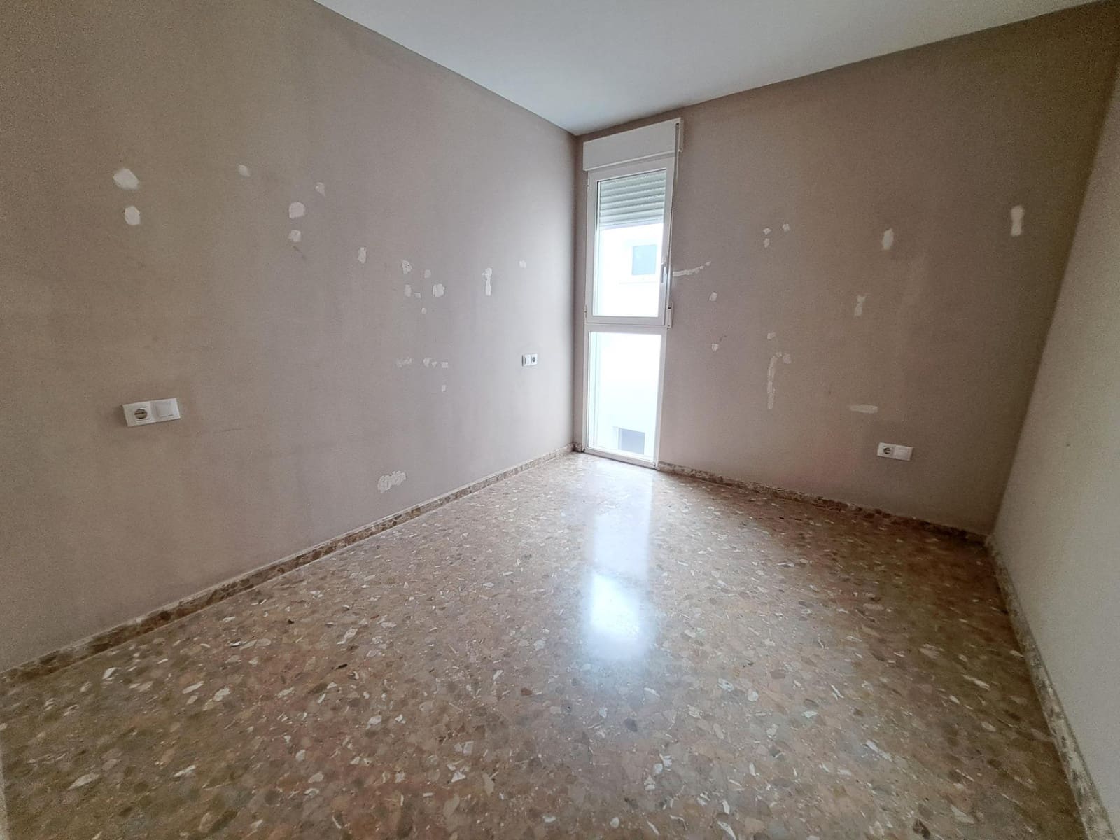 3 makuuhuone Asunto myytävänä paikassa Canals - 120 000 € (Ref: 9373934)