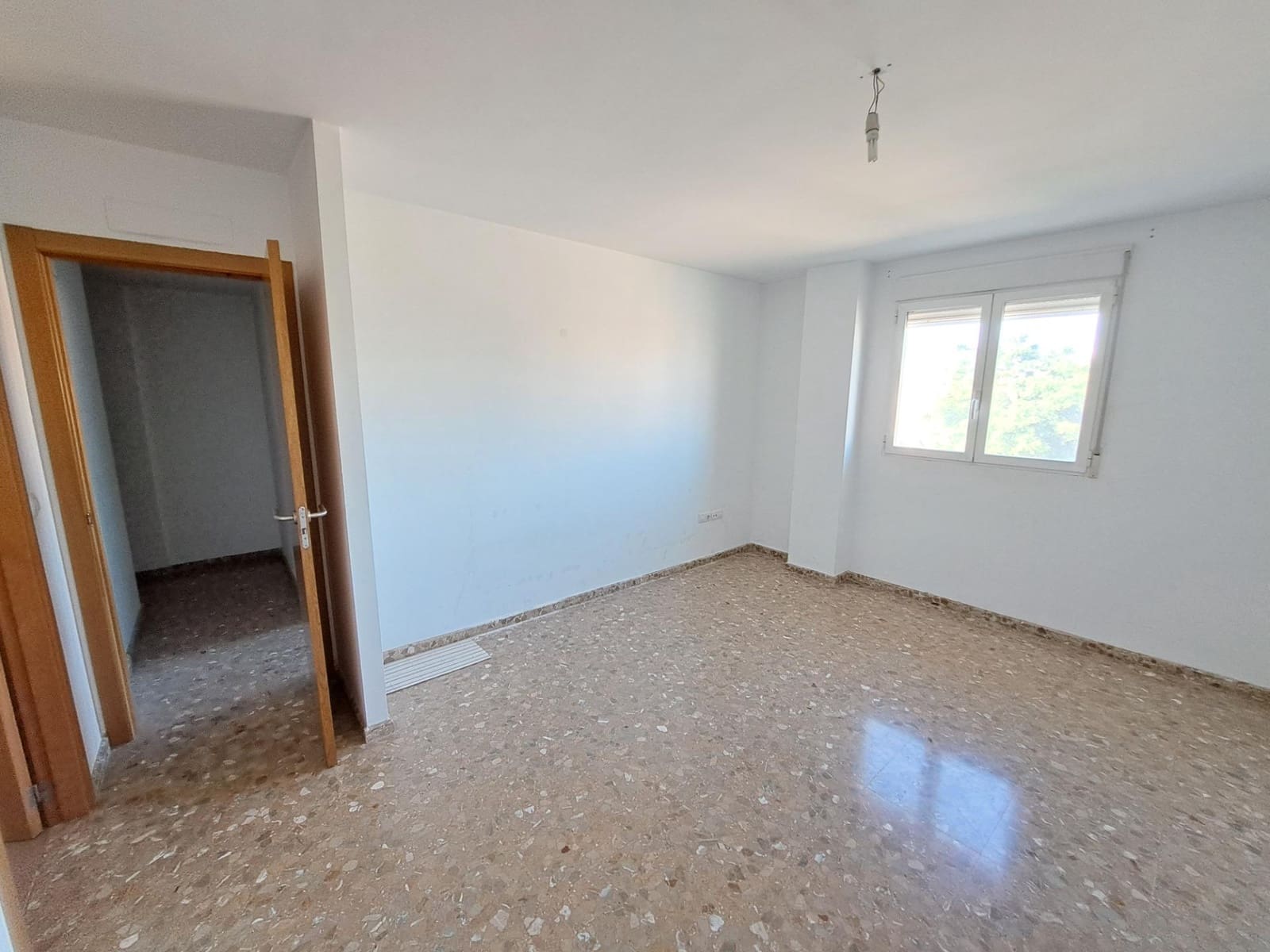 3 makuuhuone Asunto myytävänä paikassa Canals - 120 000 € (Ref: 9373934)