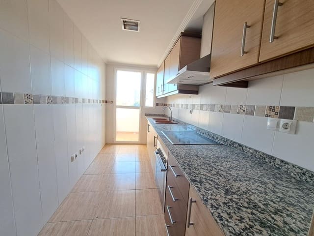 3 makuuhuone Asunto myytävänä paikassa Canals - 120 000 € (Ref: 9373934)