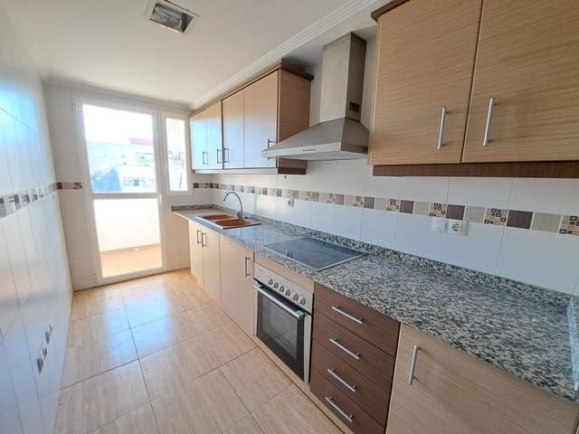 3 makuuhuone Asunto myytävänä paikassa Canals - 120 000 € (Ref: 9373934)