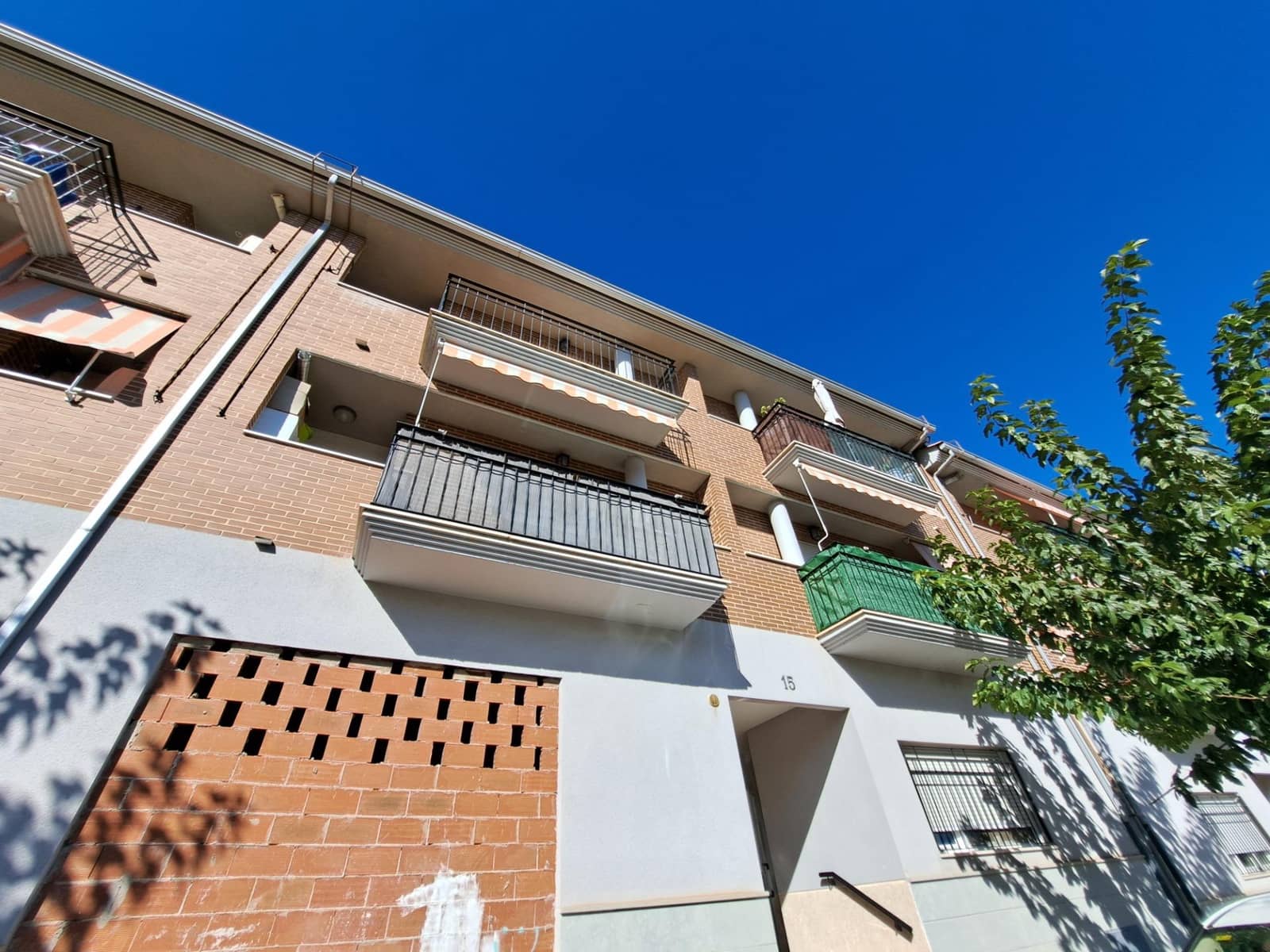 3 makuuhuone Asunto myytävänä paikassa Canals - 120 000 € (Ref: 9373934)