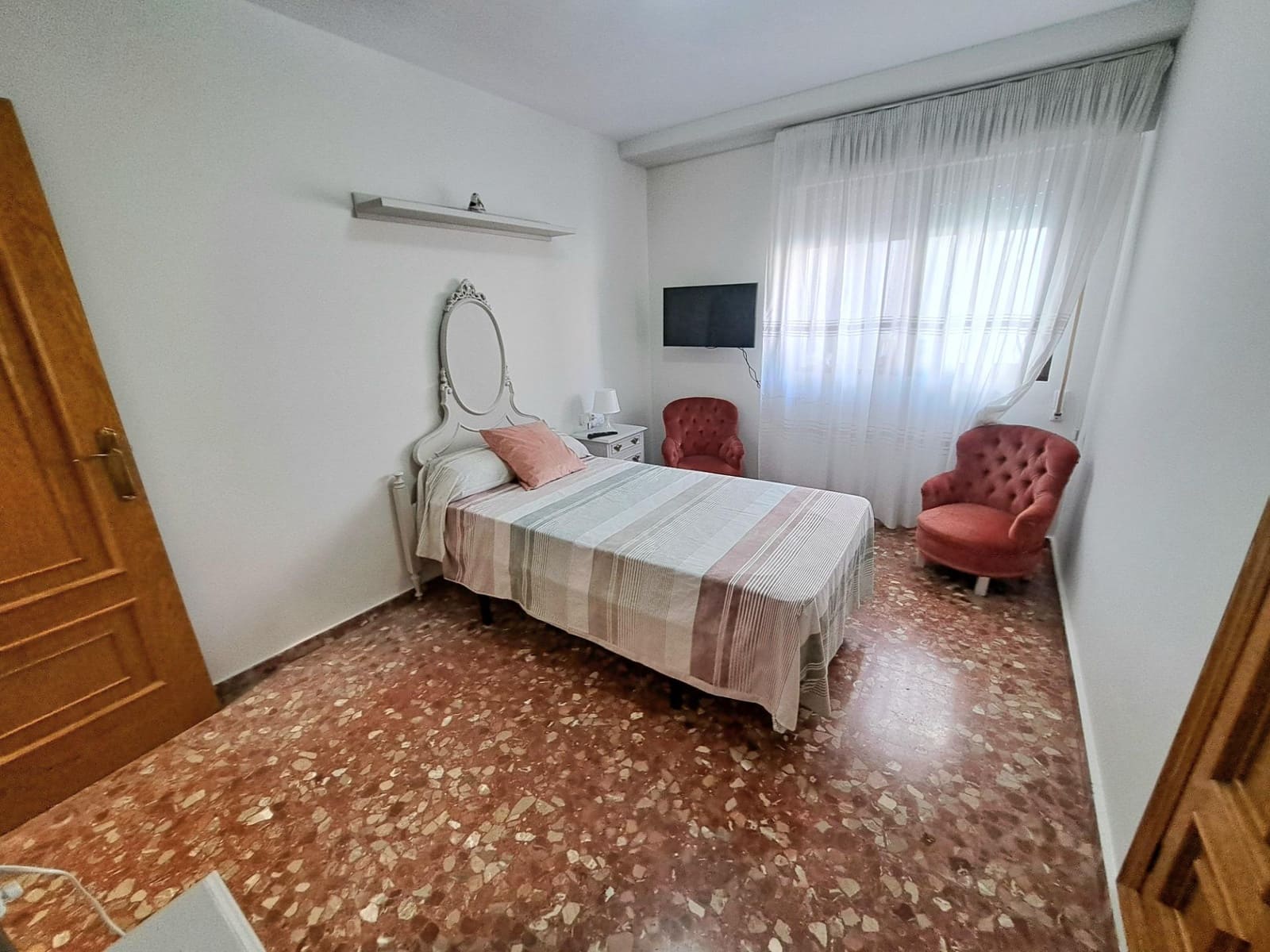 3 soverom Leilighet til leie i Alzira - € 1 000 (Ref: 9373935)