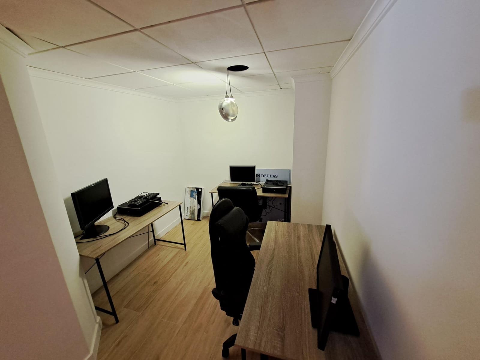 3 bedroom Office for rent in Alzira - € 550 (Ref: 9375287)